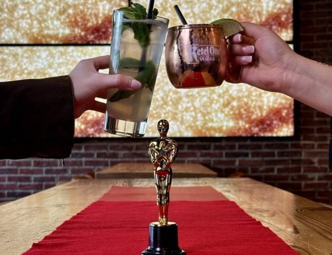 Cheers to the Oscars!!