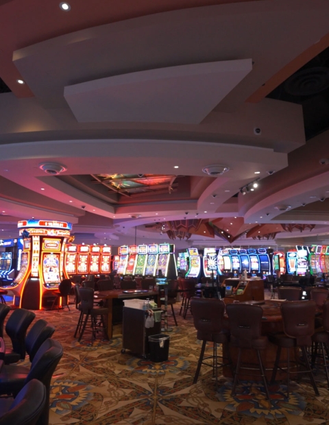 casino seating area at Dakota Dunes