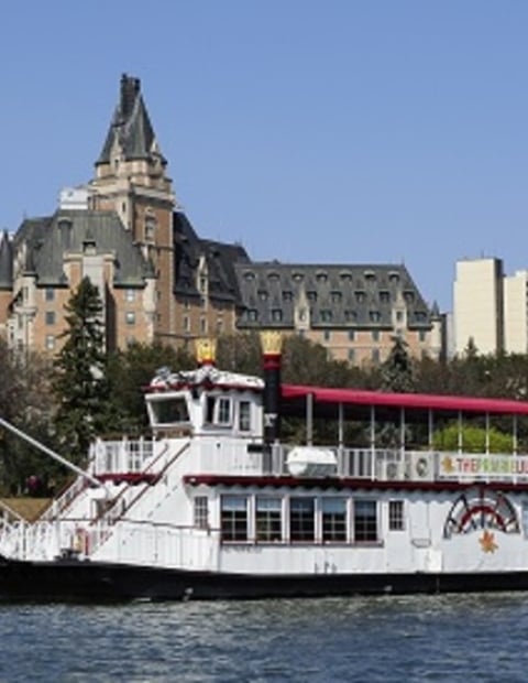 Prairie Lily Riverboat (The) – Two Icons